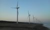 釜谷浜海水浴場の風車